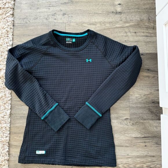 WOMENS UNDER ARMOUR LONGSLEEVE SZ MEDIUM - Picture 1 of 2